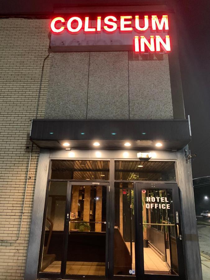 Coliseum Inn & Suites - Garden City Long Island East Meadow Exterior photo